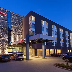 Hampton By Hilton Airport 3* Warschau